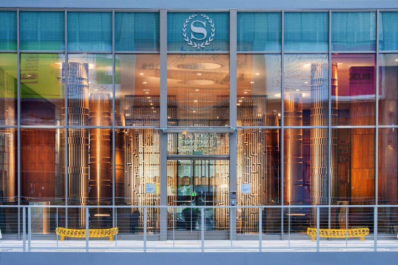 Sheraton Grand Los Angeles Exterior photo