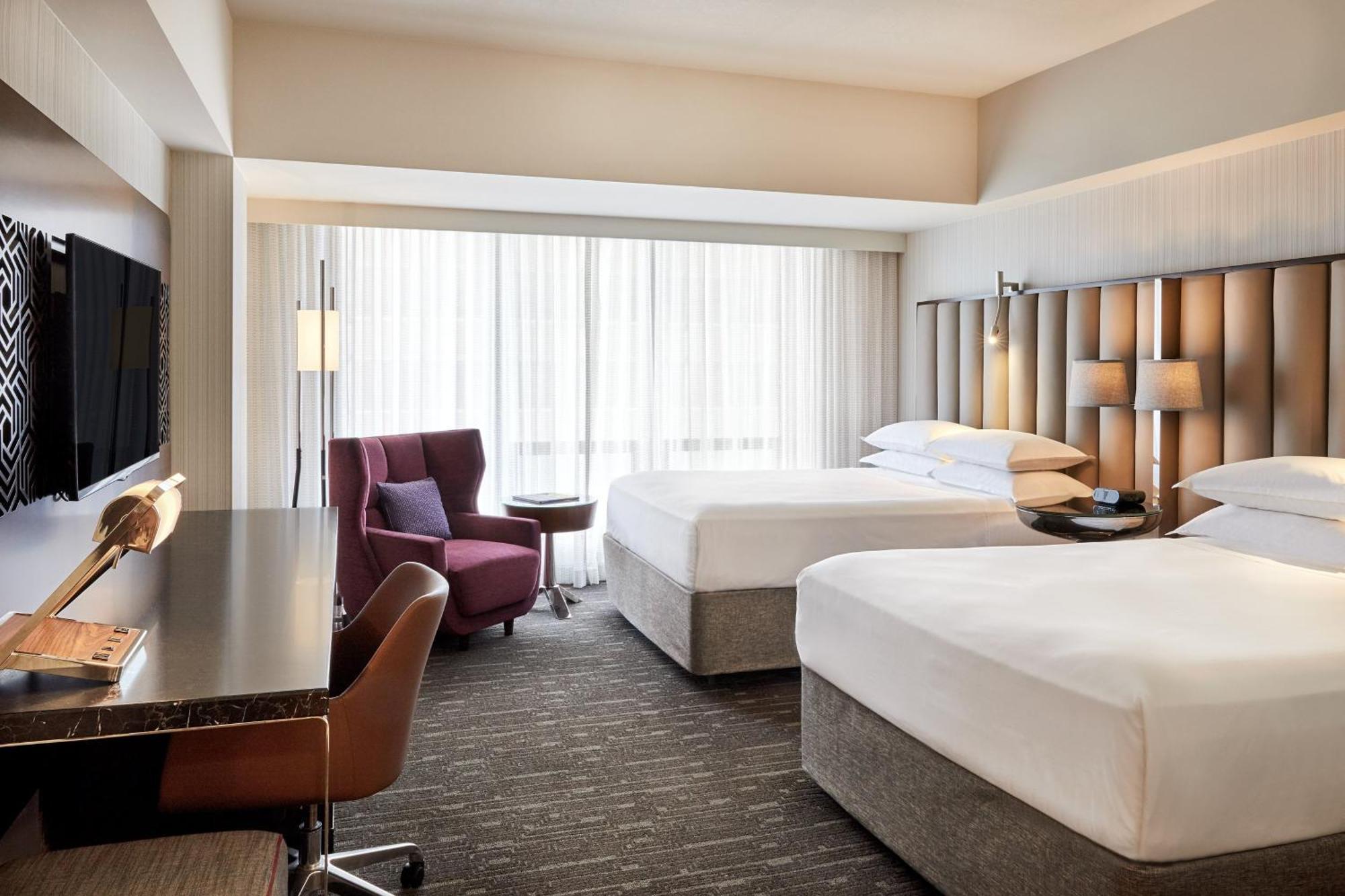 Sheraton Grand Los Angeles Exterior photo